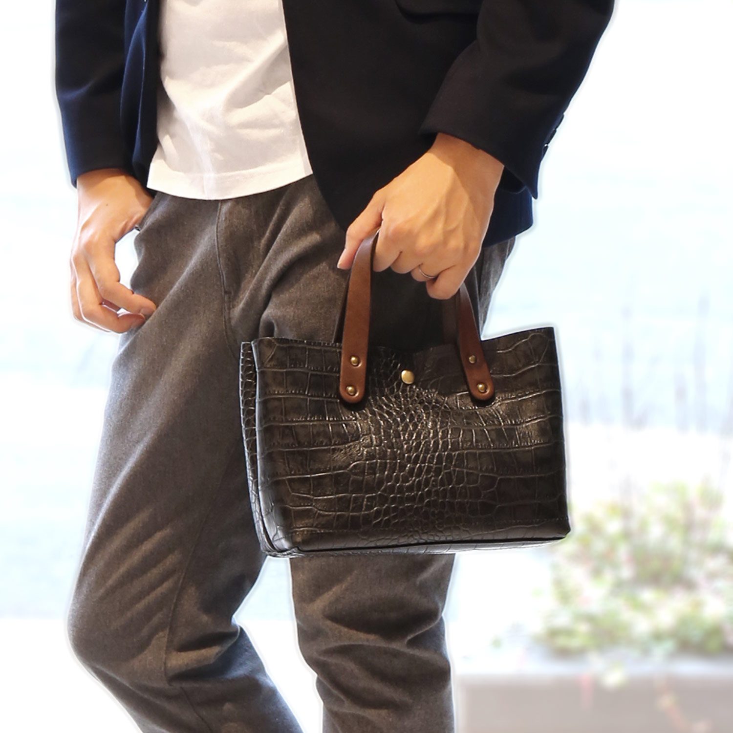 HALEINE（アレンヌ） 小さいバッグ メンズ 牛革 日本製 ミニバッグ 黒