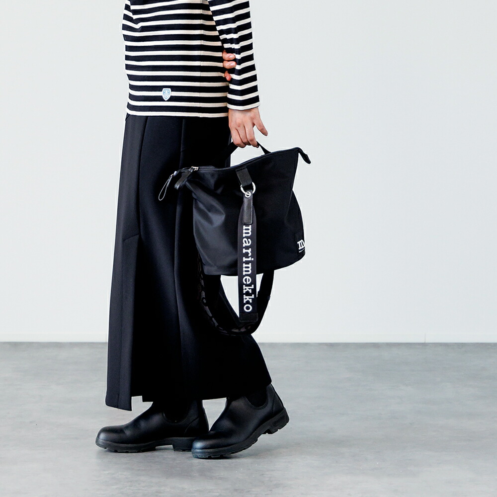 marimekko（マリメッコ） 正規品 ショルダーバッグ Carry All Solid