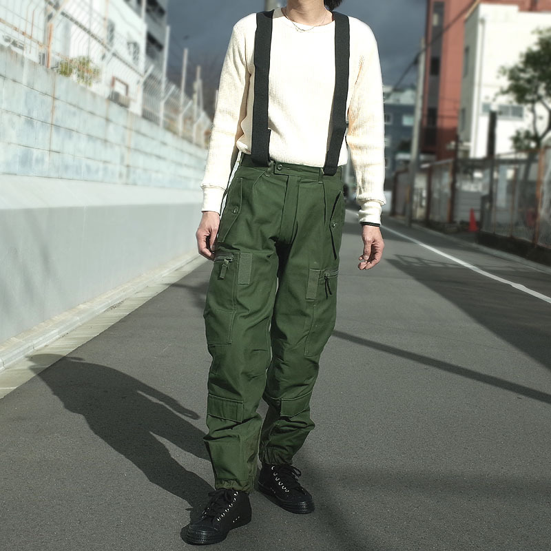 YMCLKY スウェーデン軍タイプ UF90 タンカース オーバーオール