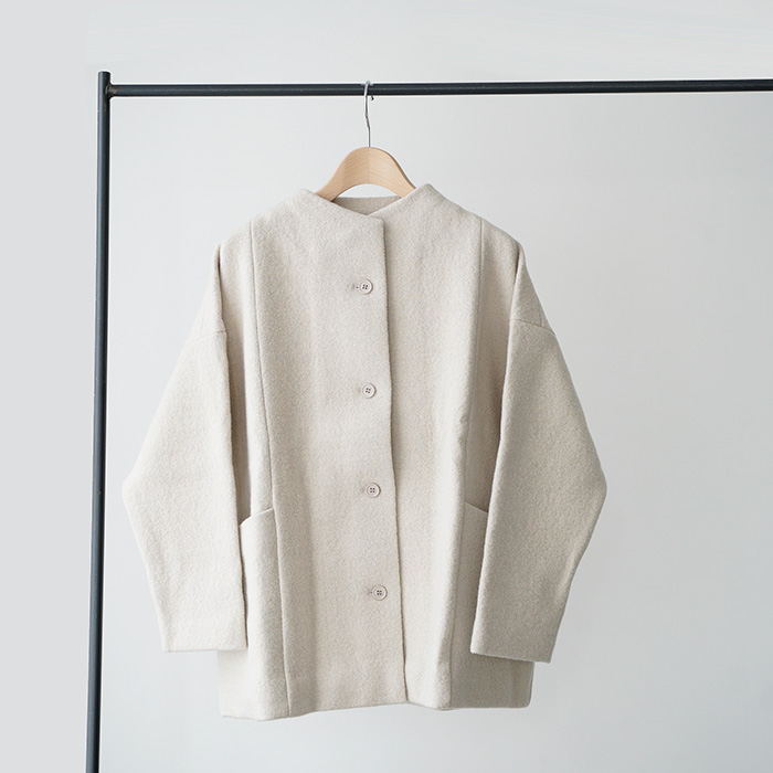 evam eva（エヴァムエヴァ） プレスウールショートコート press wool