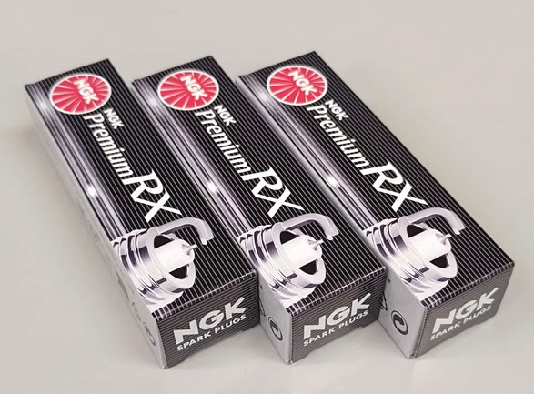 NGK NGKスパークプラグ【正規品】 UR4 一体形 (6630)◇ : 2輪・4輪用品