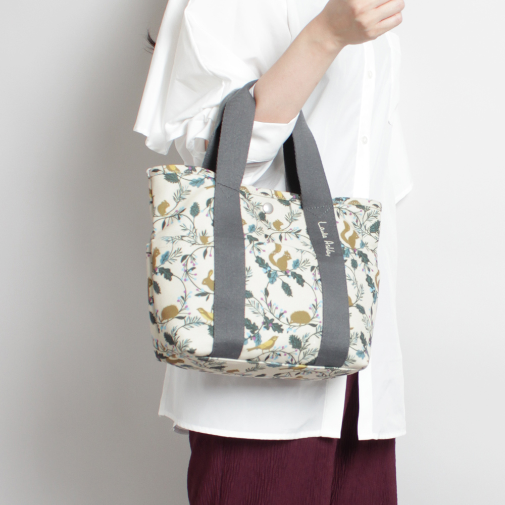 LAURA ASHLEY（ローラアシュレイ） 【公式】ローラアシュレイ トート