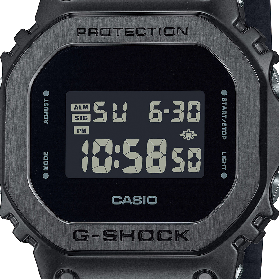 G-SHOCK メタルカバード 5600 GM-5600UB-1JF メンズ 腕時計 電池式
