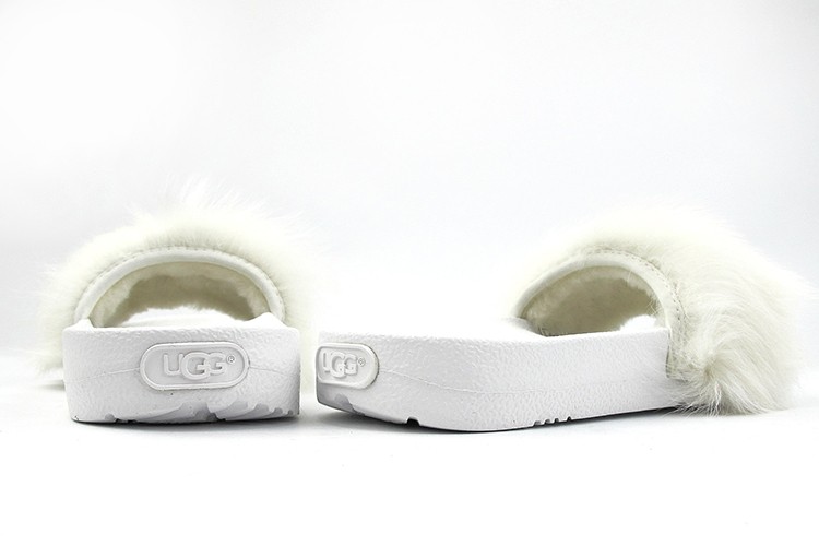 UGG（アグ） レディース スライドサンダル シープスキン ファー