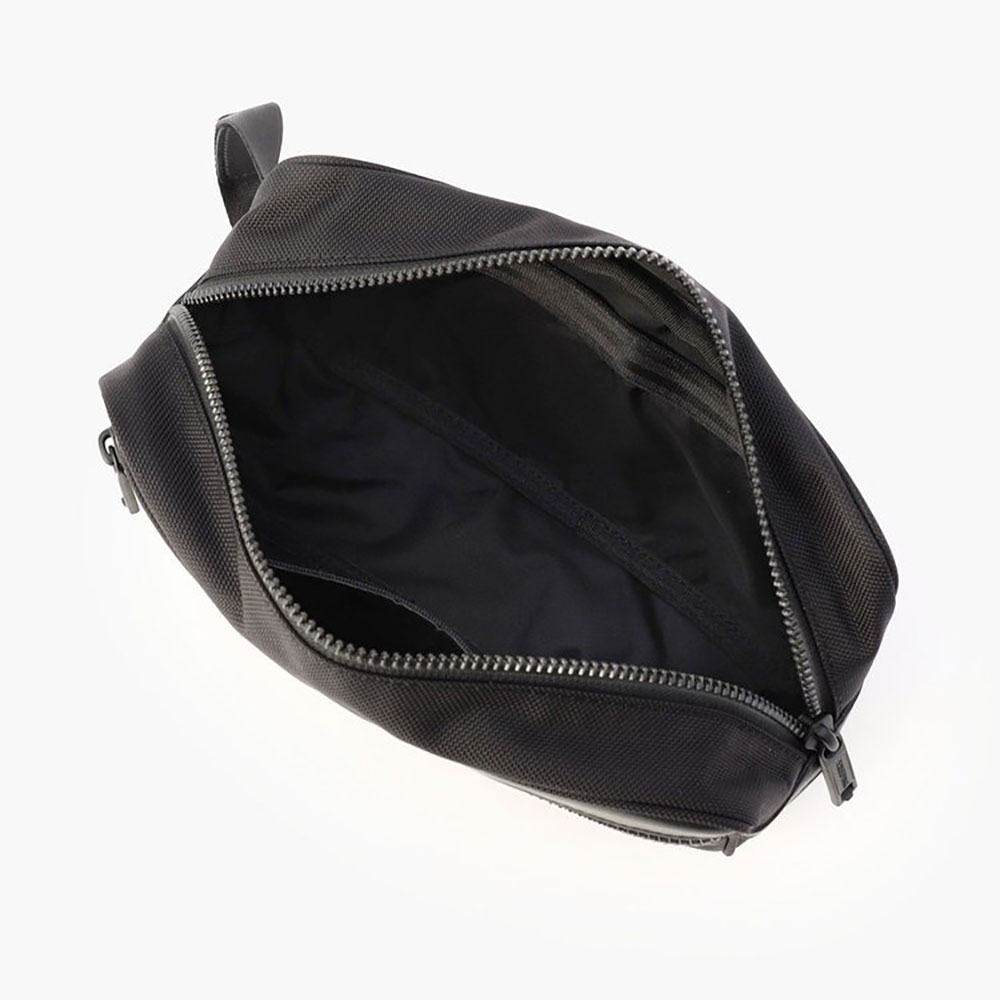 BRIEFING（ブリーフィング） BLACKLINE セカンドバッグ クラッチバッグ