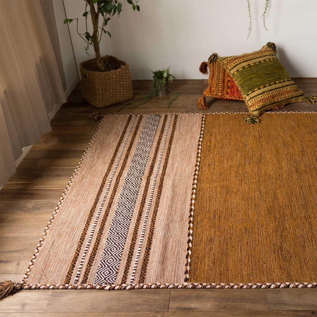 サヤンサヤン キリム ラグマット 洗える ラグ 2畳 アクセント 190x190