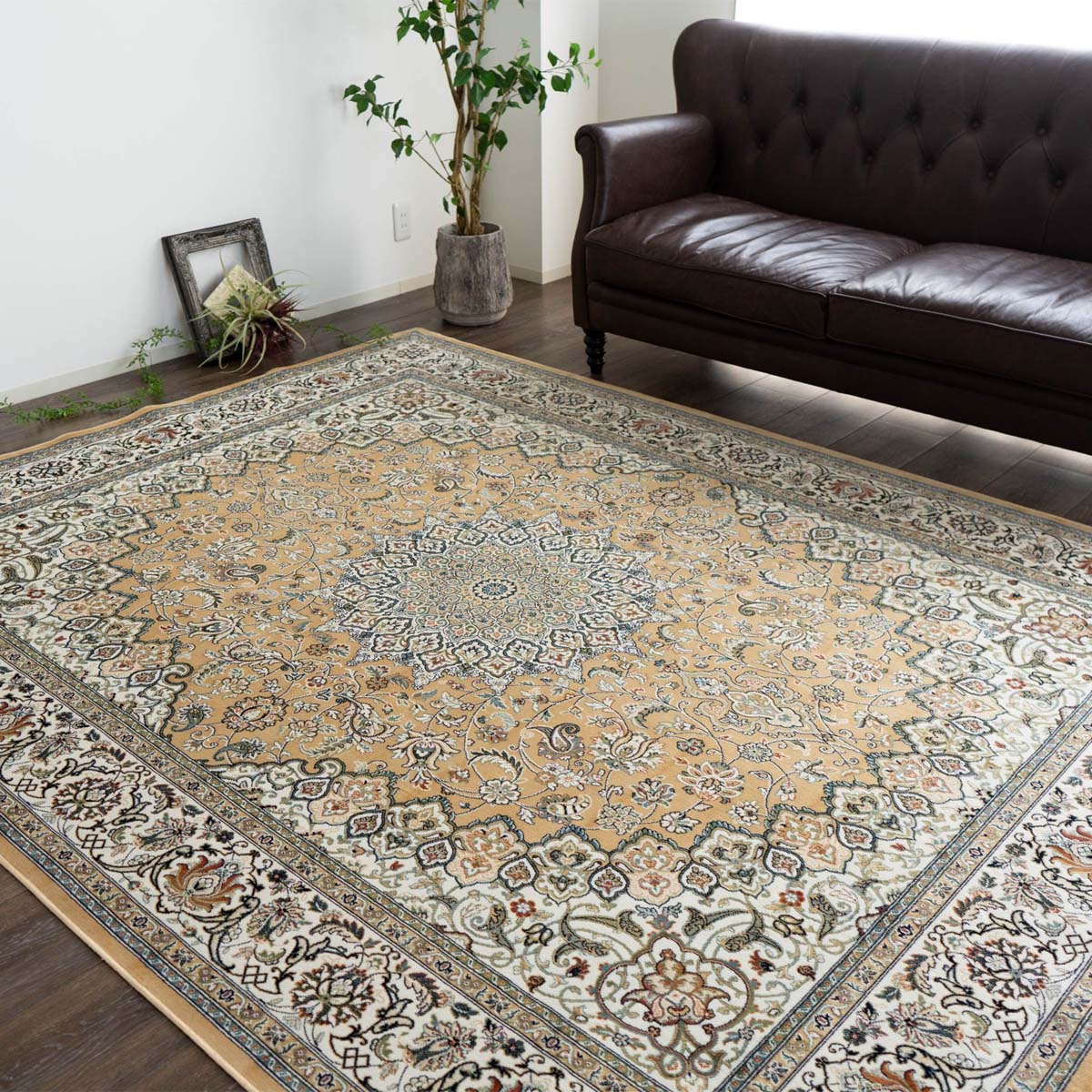 サヤンサヤン ラグ 3畳 絨毯 ベルギー製 カーペット 195x250