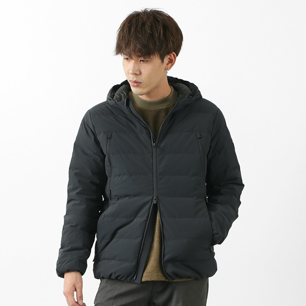 UBR】ダウンジャケットネイビーSサイズ