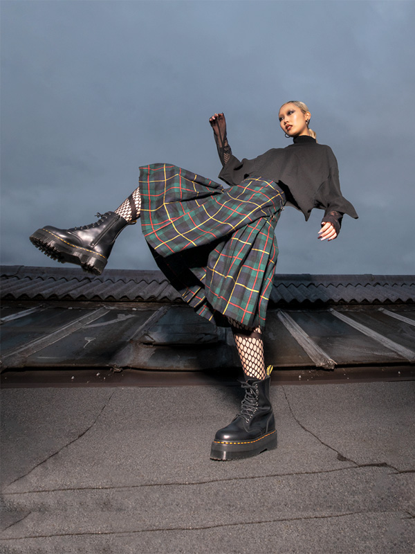 Dr.Martens（ドクターマーチン） JADON 8ホールブーツ レディース