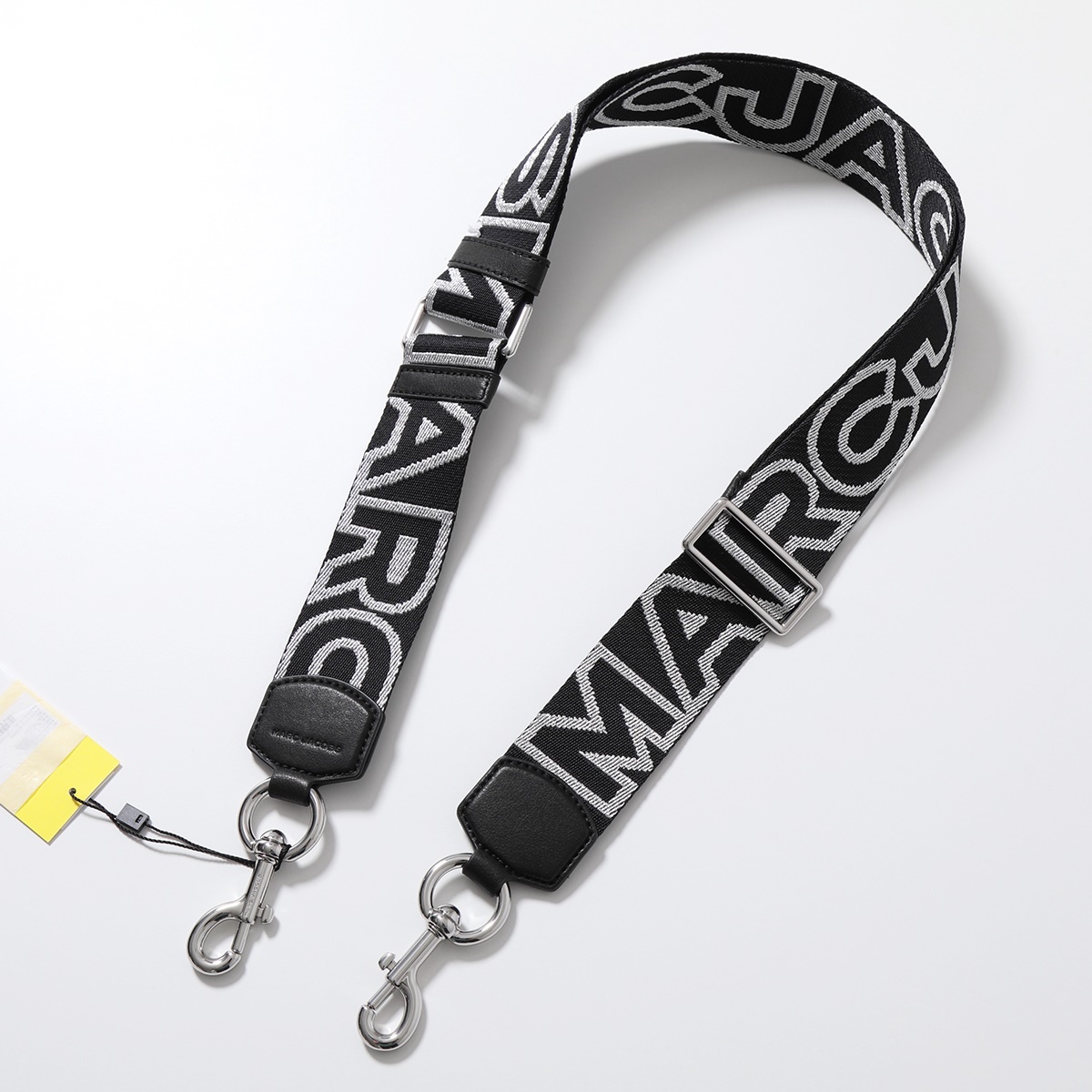 MARC JACOBS（マーク・ジェイコブス） ショルダーベルト THE OUTLINE