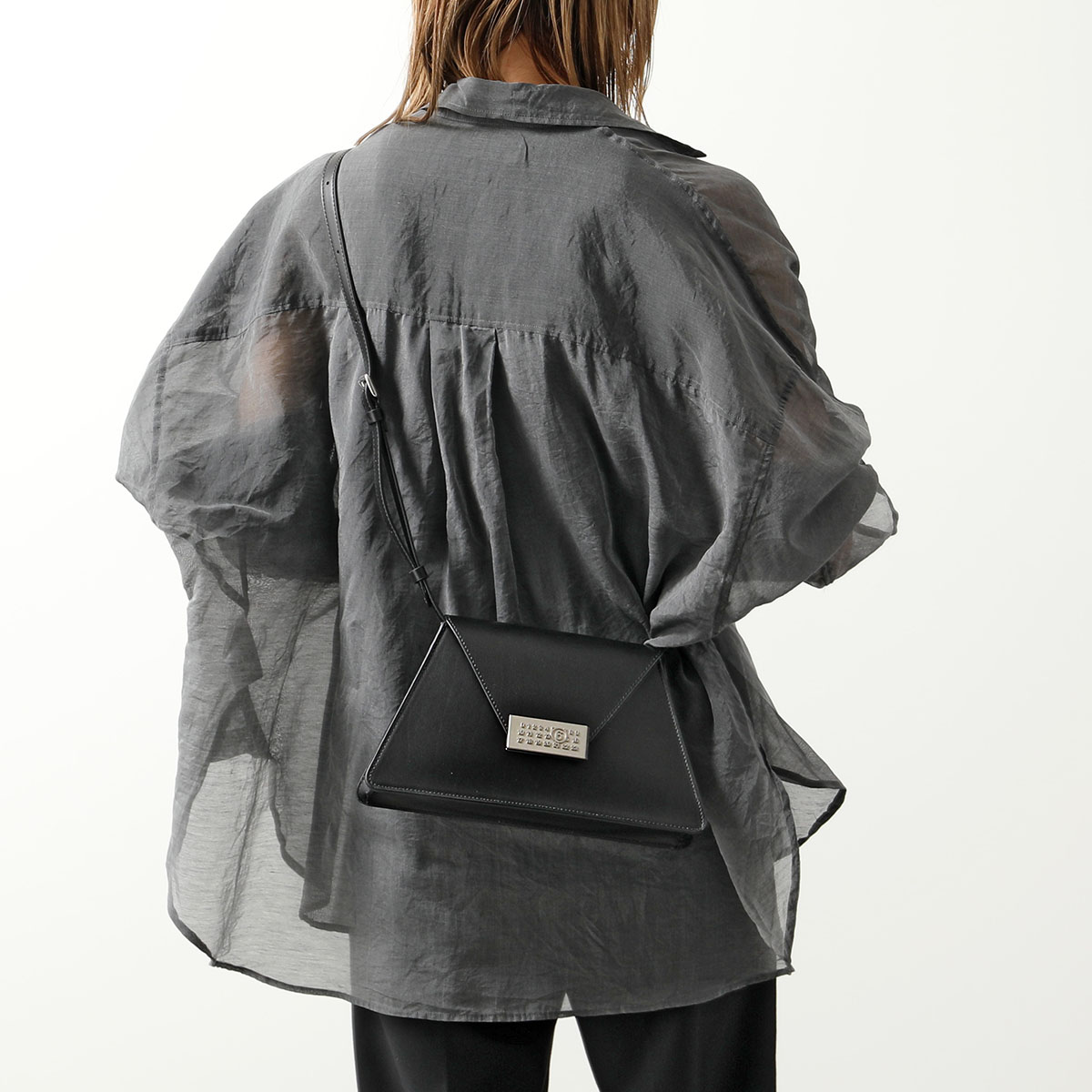 MM6 エムエムシックス メゾンマルジェラ ショルダーバッグ Numeric