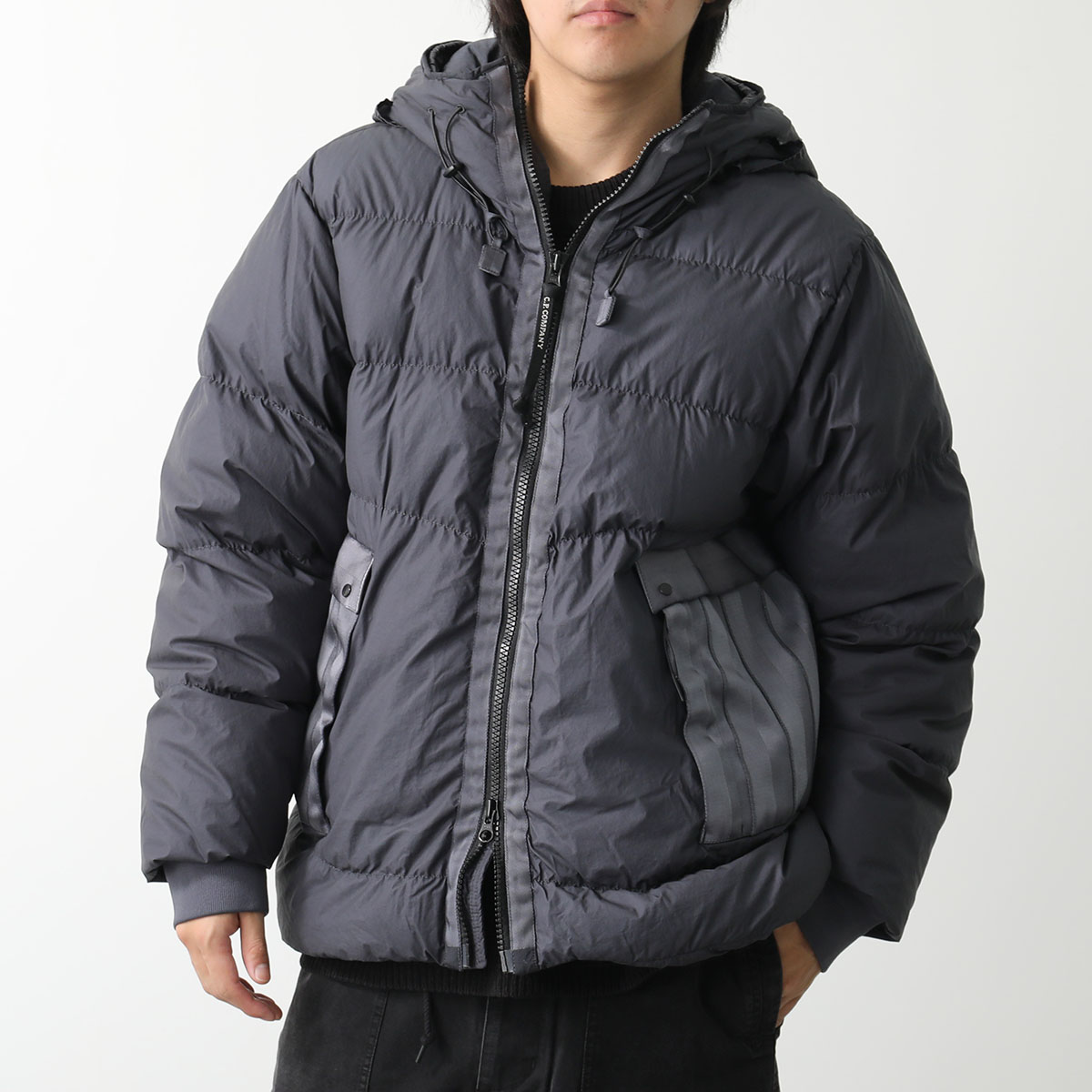 C.P. COMPANY（シーピーカンパニー） ダウンジャケット 17CMOW266A