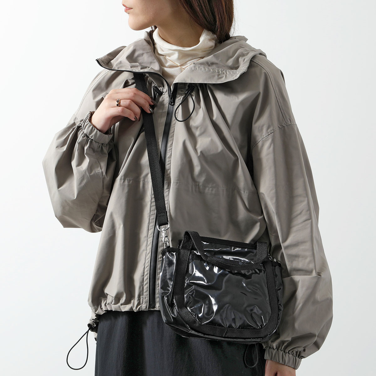 LeSportsac（レスポートサック） クロスボディバッグ SMALL JENNI 8056