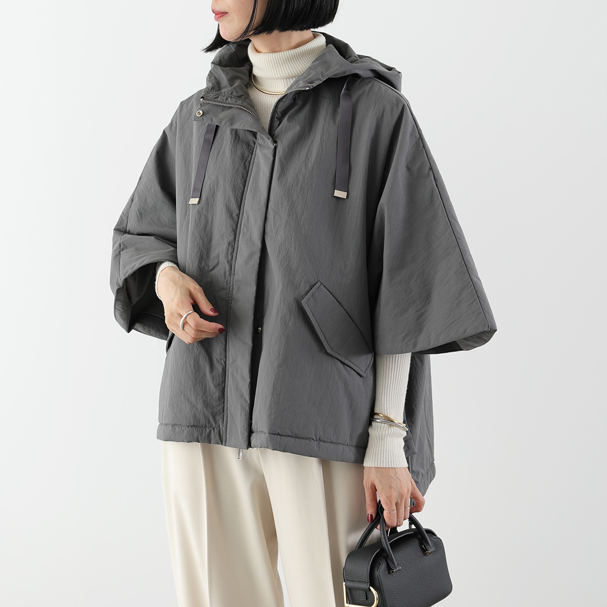 Torrazzo Donna（トラッゾドンナ） ポンチョ Poncho outer 6260-414