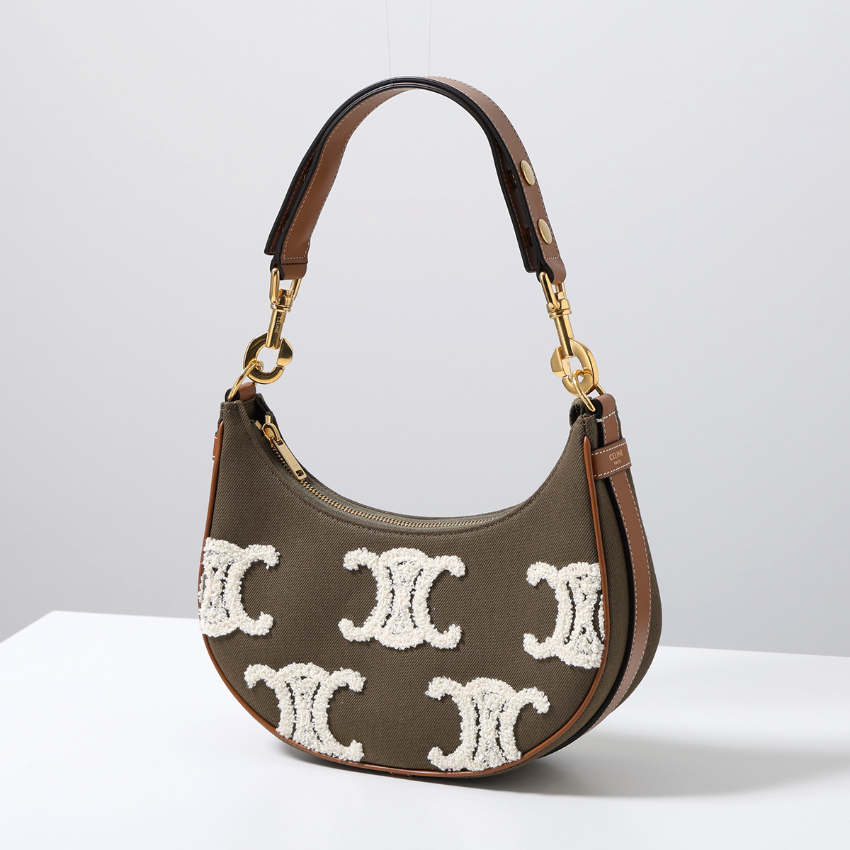 CELINE（セリーヌ） ハンドバッグ Medium Ava Strap ミディアム アヴァ