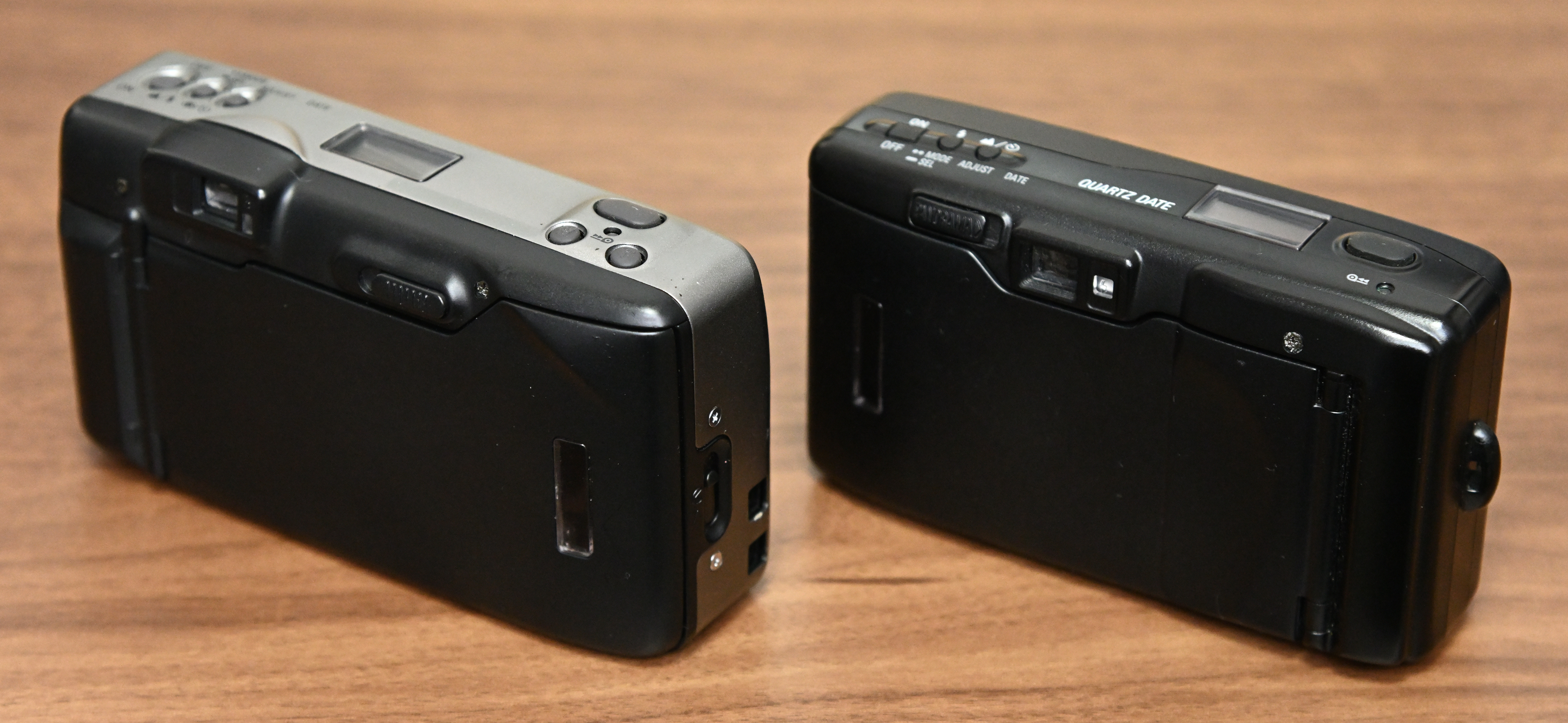 ニコンのコンパクトカメラ