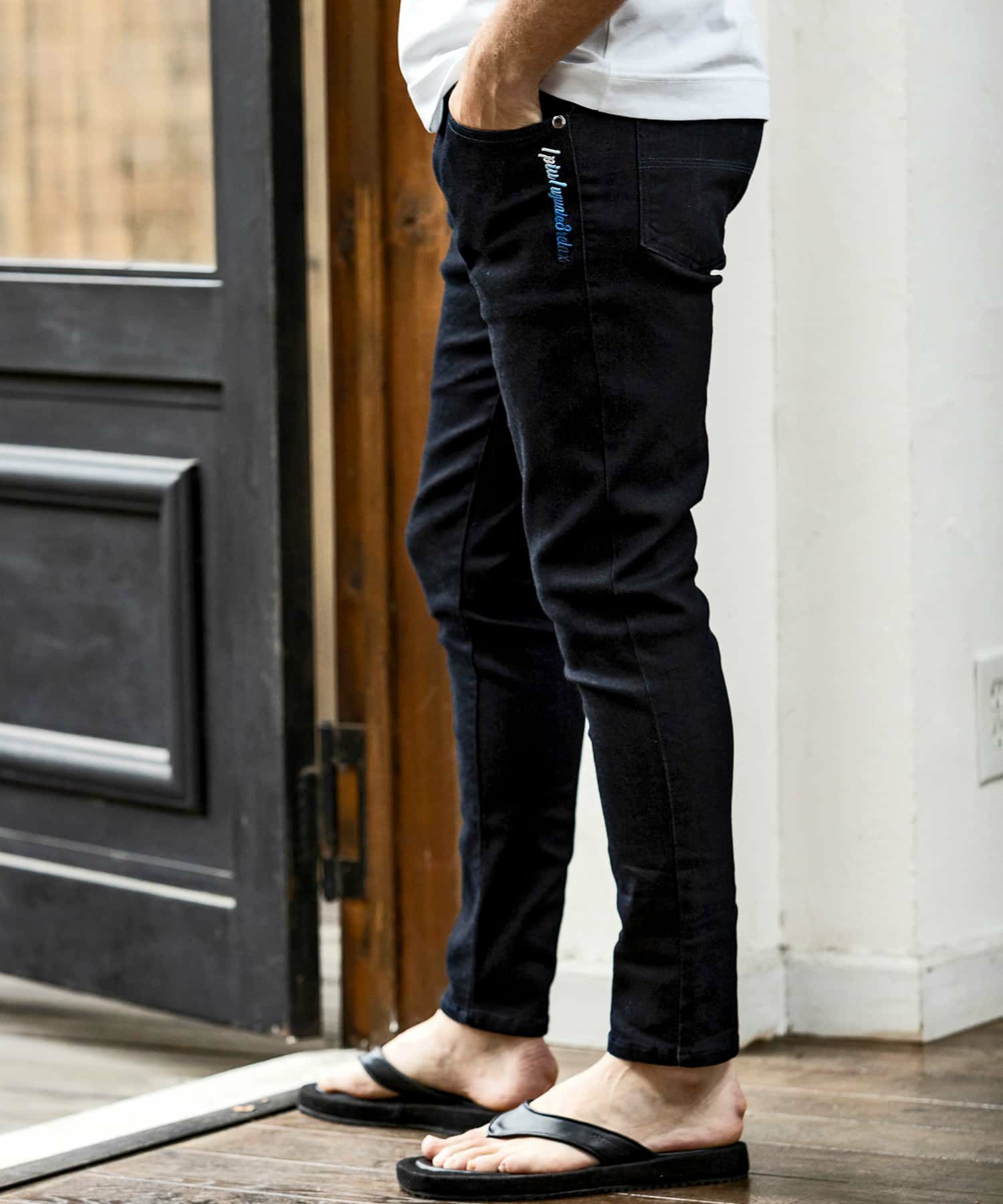 1PIU1UGUALE3 RELAX(ウノピゥウノウグァーレトレ リラックス