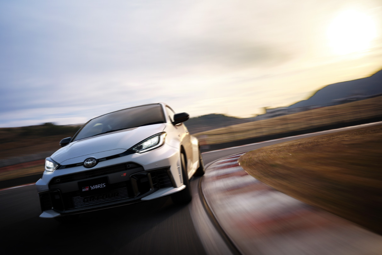 GRヤリス | 特長 | トヨタカローラ滋賀