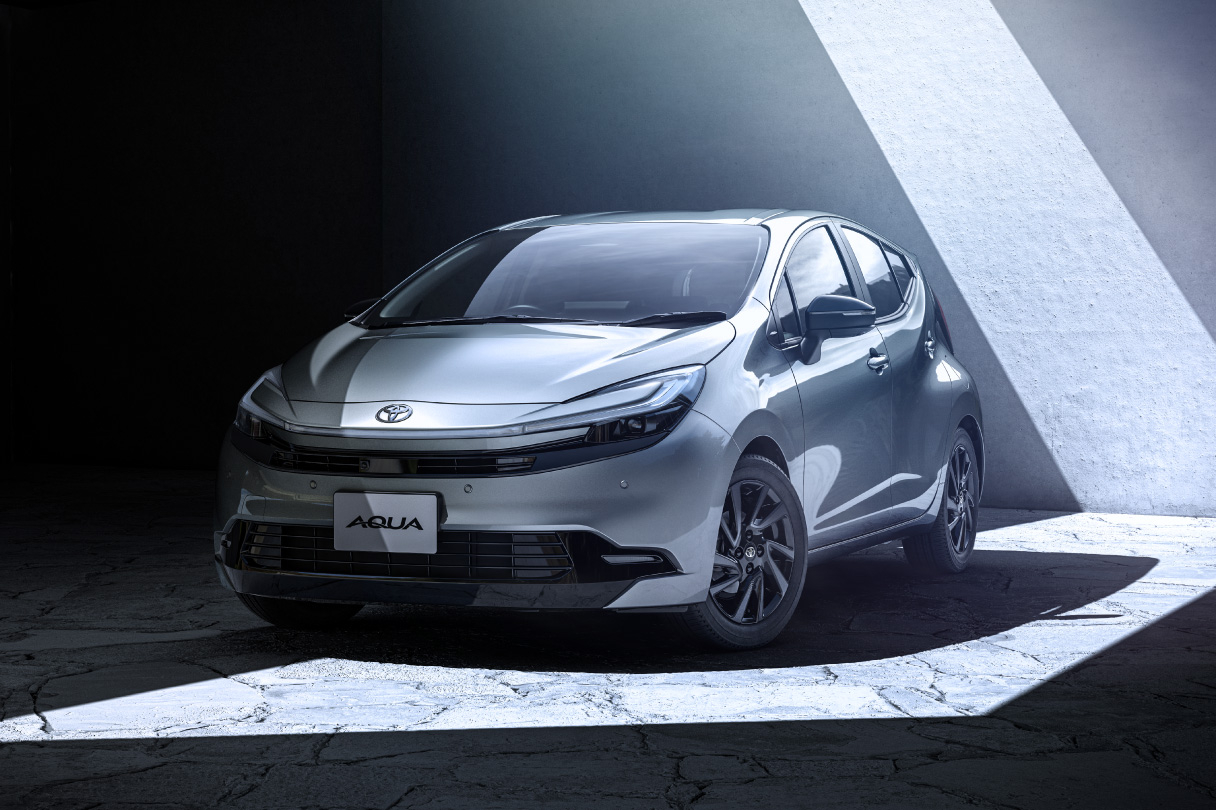 アクア | トヨタカローラ滋賀