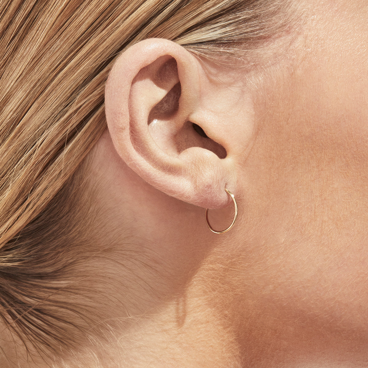 Diamond Twist Pierce 01 - SHIHARA