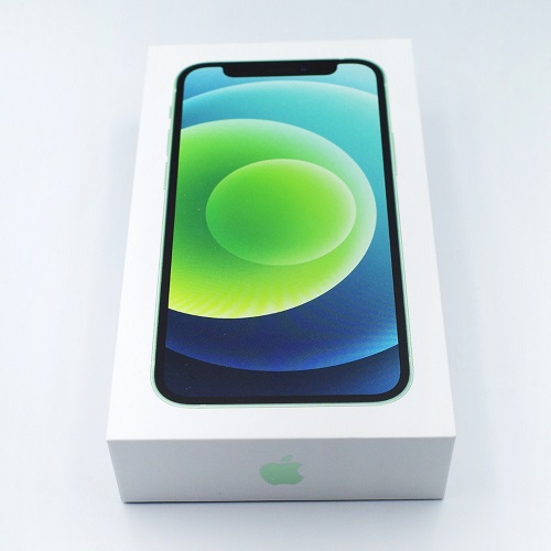 iPhone12 miniグリーンレビュー】コンパクトサイズでかわいい。でも