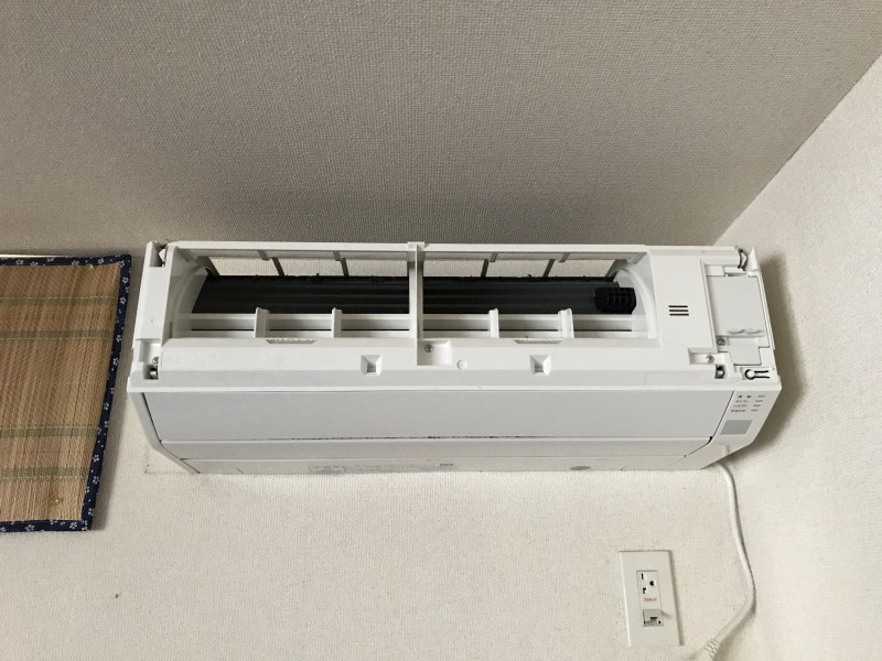 富士通（2016） AS-C56F2 お掃除付きエアコン 分解クリーニング 愛知県