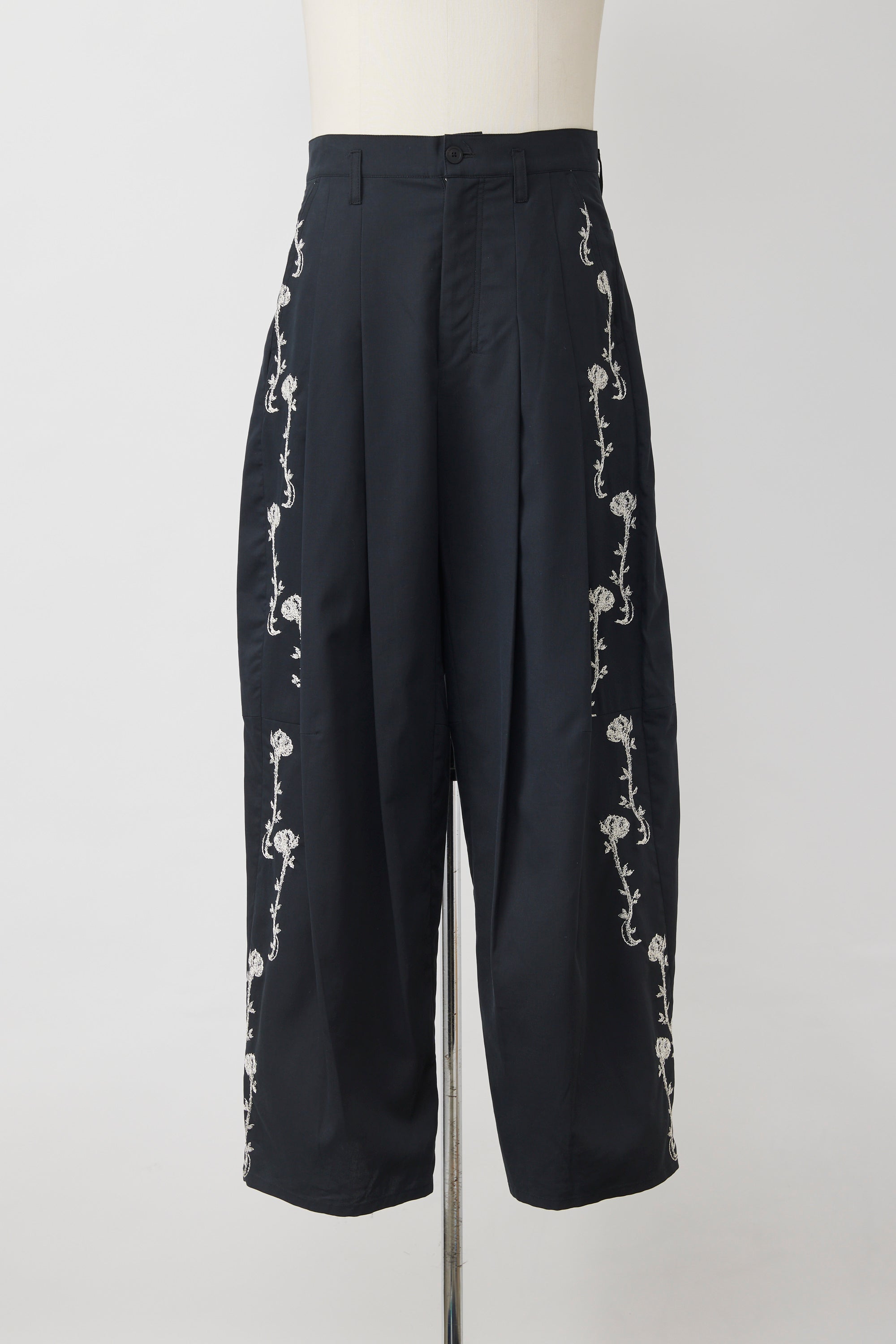 BOTTOMS – SHINYAKOZUKA