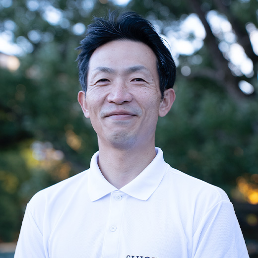 施術者紹介 | 銀座/新橋の塩川カイロプラクティック【公式】口コミ紹介No.1