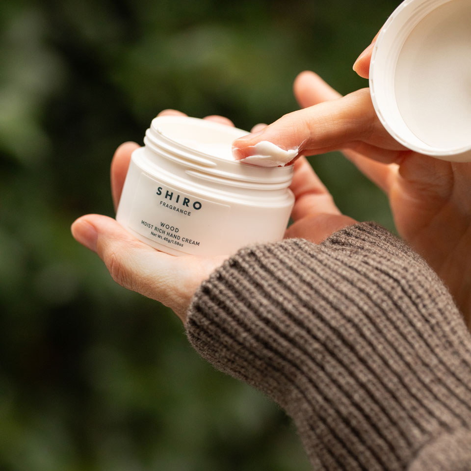 フレグランスモイストケアキット (ハンド美容液＆ヘアオイル) | SHIRO