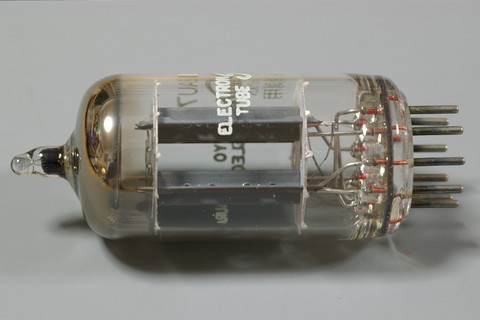 Vacuum Tube 東芝 12AU7 (通測用)