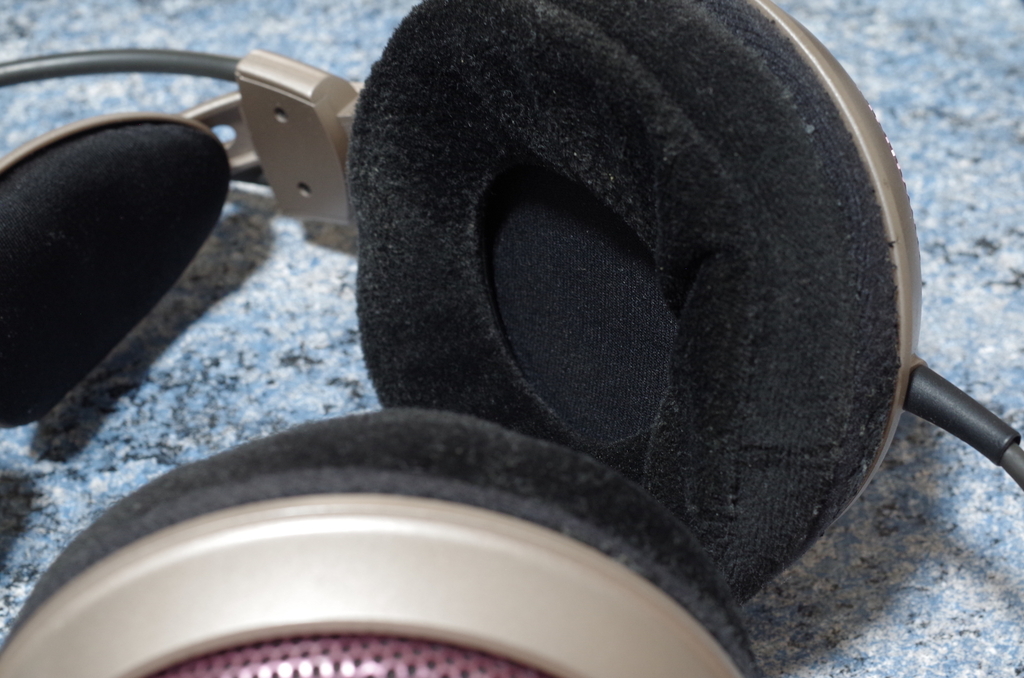 これが開放型モニター オーディオテクニカ ATH-R50x: 弘法よ、筆は選べ