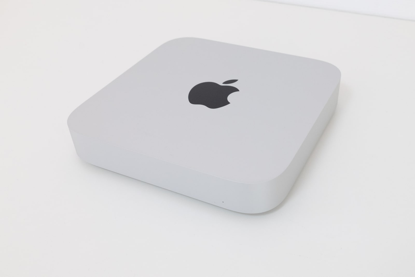 Mac mini（2020年モデル、M1）の実機レビュー | SIMPC｜シンプシー