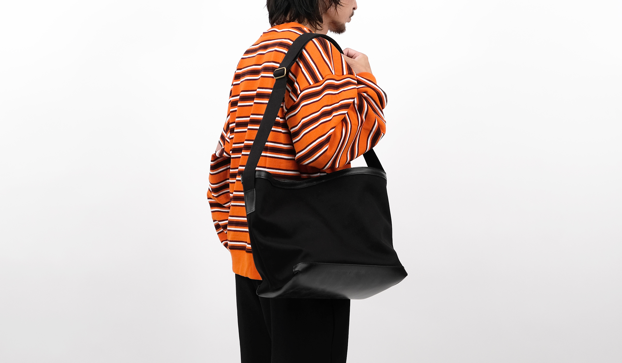 AURALEE × Brady SHOULDER BAG - Silver and Gold