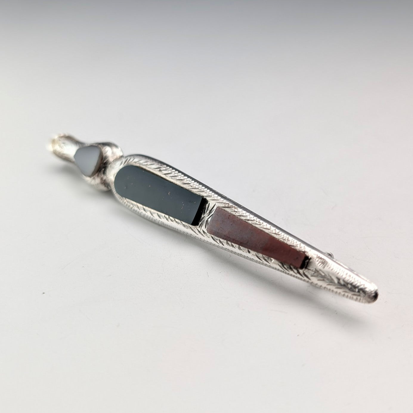 米国アンティーク 純銀製 アール・ヌーヴォー装飾 携帯用折りたたみ式