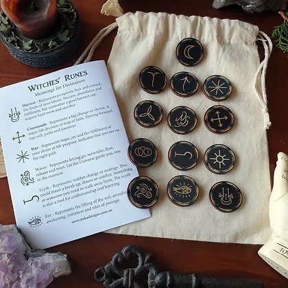 Hand made Witches runes kit / Runes for divination – Six Things