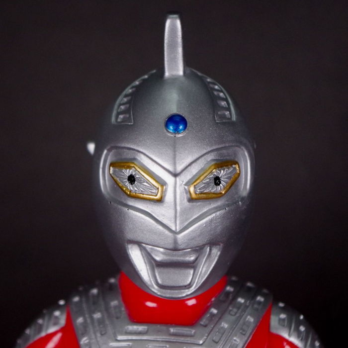 久しぶりにブルマァクの「マスク取れ大ウルトラセブン(シルバー)」が