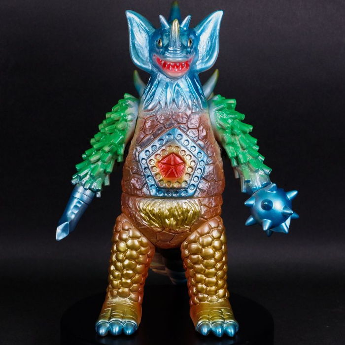 ブルマァクの「暴君怪獣タイラント」が「オリジナルカラー」で出現