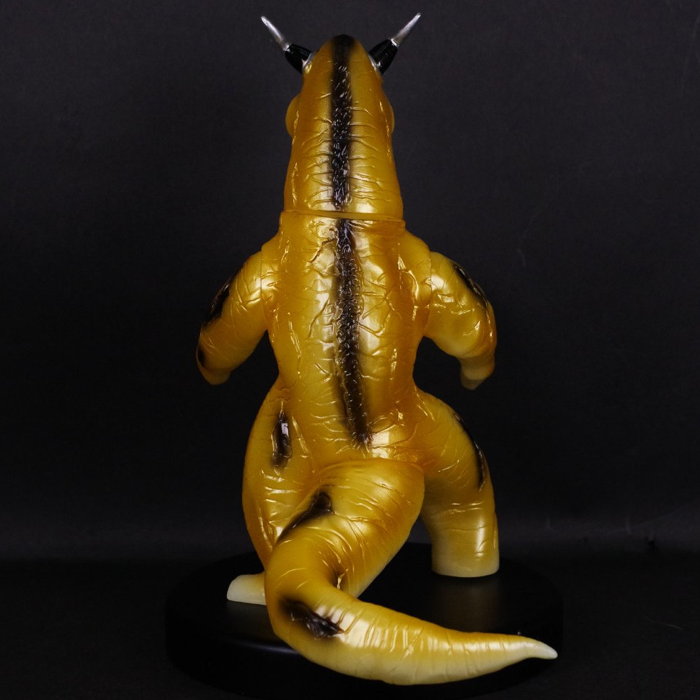 キングジョー 怪獣ソフビ ゴールド ブルマァク ブルマァク⁄怪獣