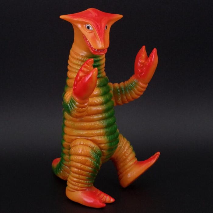 ブルマァクから「岩石怪獣サドラ」が「オレンジ」で出現！ | sofvi.tokyo