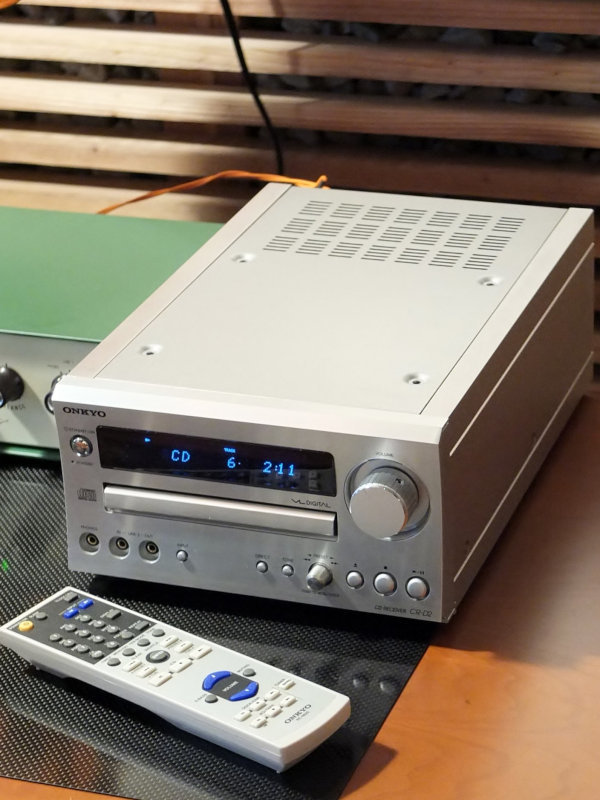 ONKYO CR-D2改: オーディオショップ店長の日記