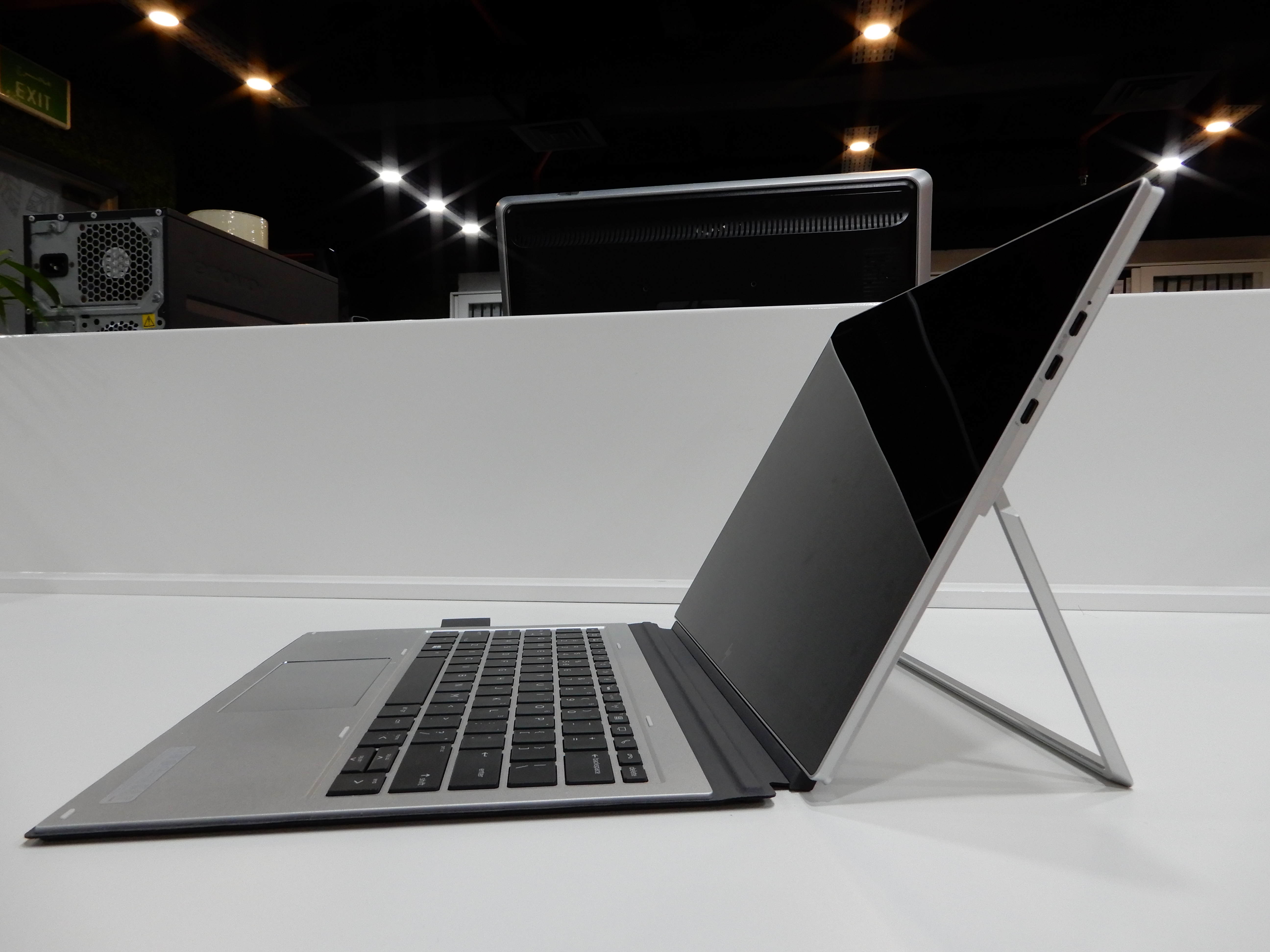 HP Elite X2 1013 G3 - Review 2019 - PCMag Middle East