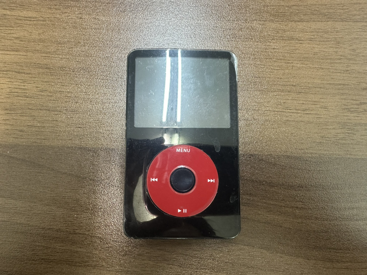 iPod Classicのバッテリー交換対応しております！-スマホクリニック