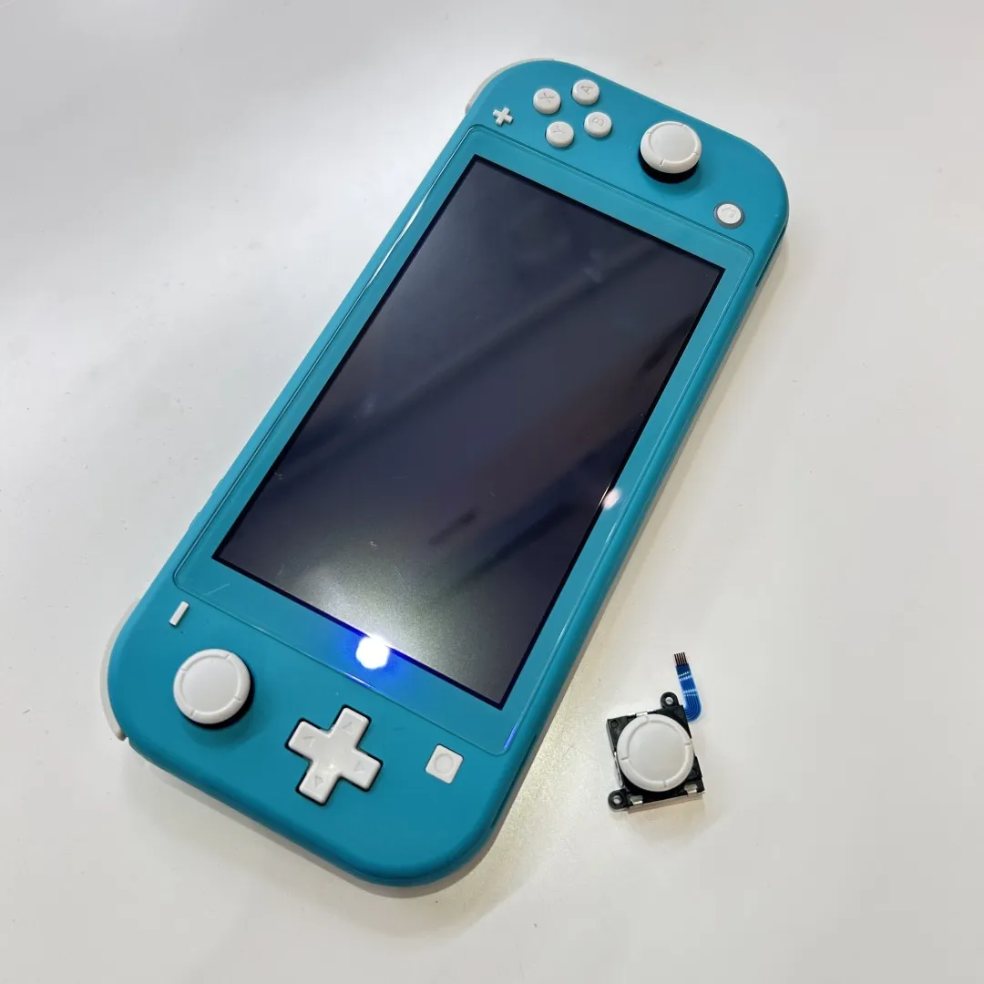 Switch Lite のスティック暴走…修理で復活！ | お近くのiPhone修理