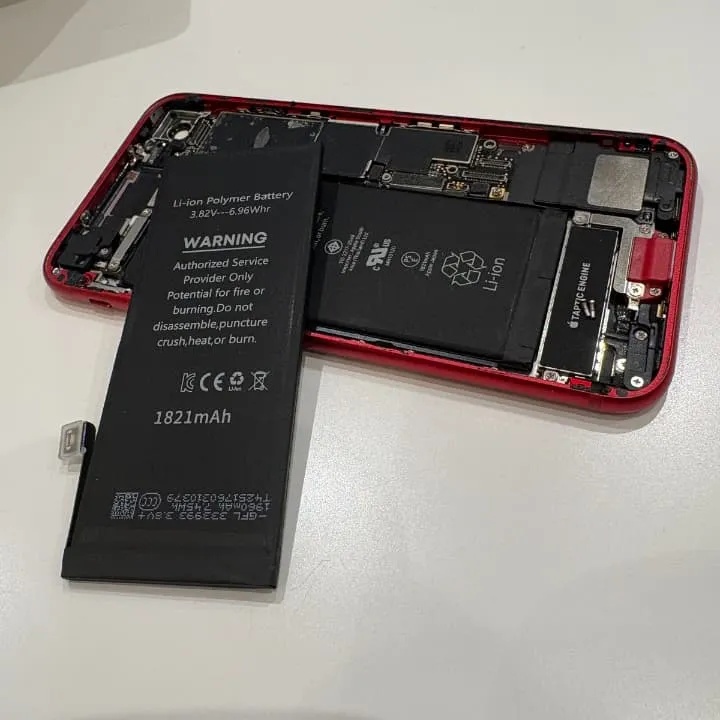 iPhoneSE2の電池、もう限界？即日OKなバッテリー交換｜スマートクリア