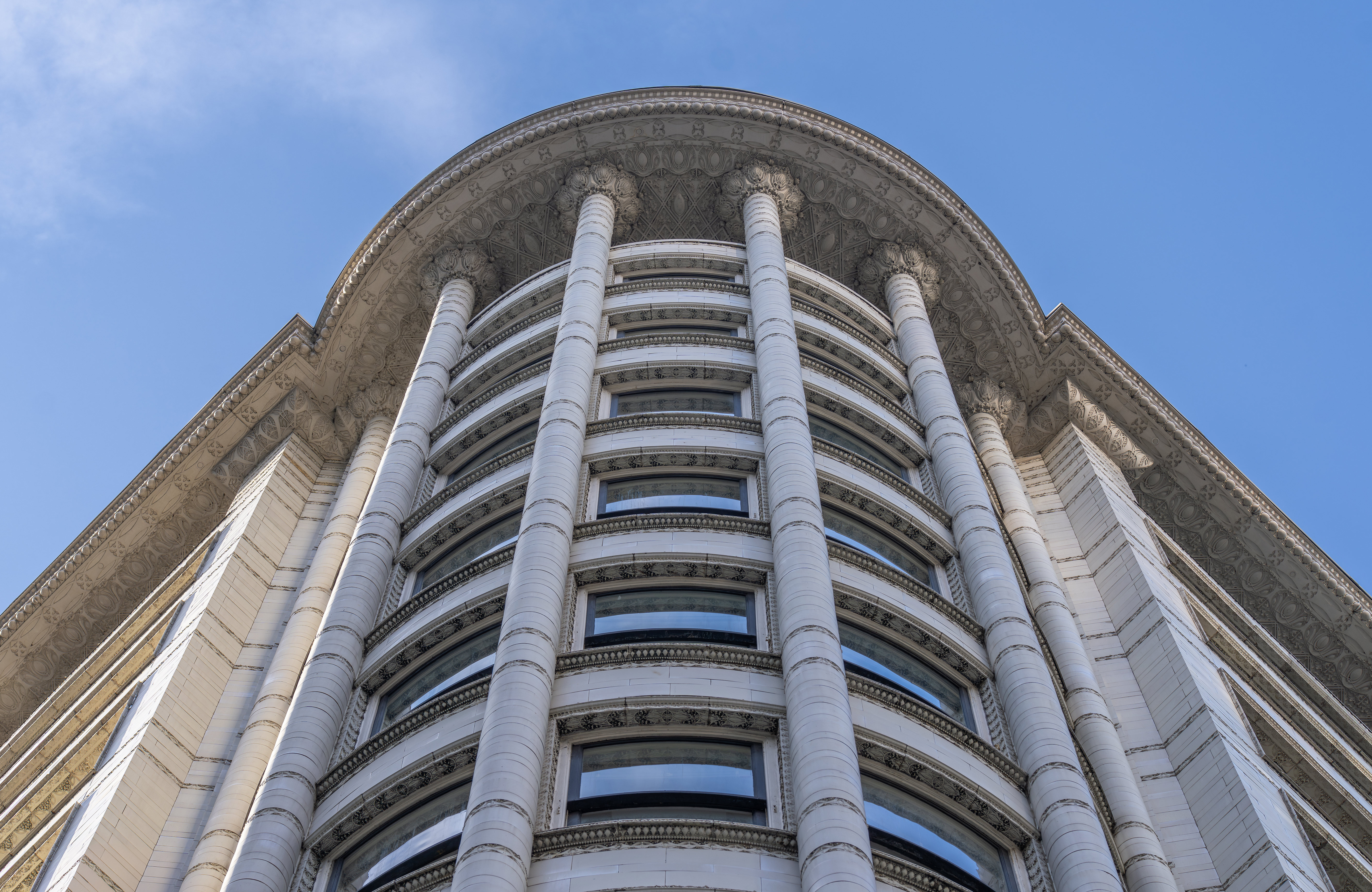 Smarthistory – Louis Sullivan, Carson, Pirie, Scott Building