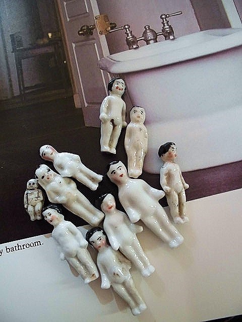 フローズンシャーロット - バニキンズ,ベークライトボタン,セルロイド