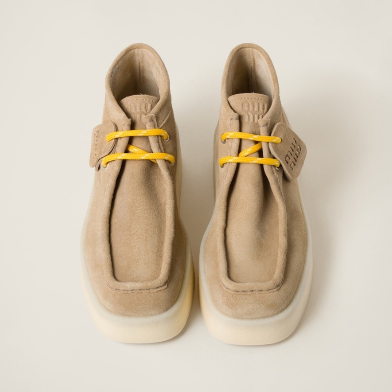 発売中｜MIU MIU Suede Collection の定価・抽選・販売店舗情報