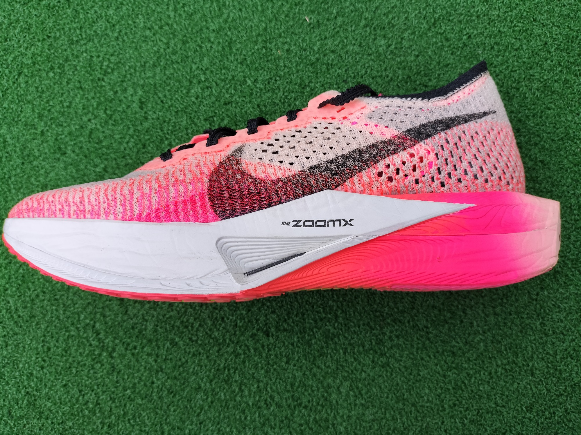 ワンランク上の走りを目指す人へ！NIKEズームXヴェイパーフライ