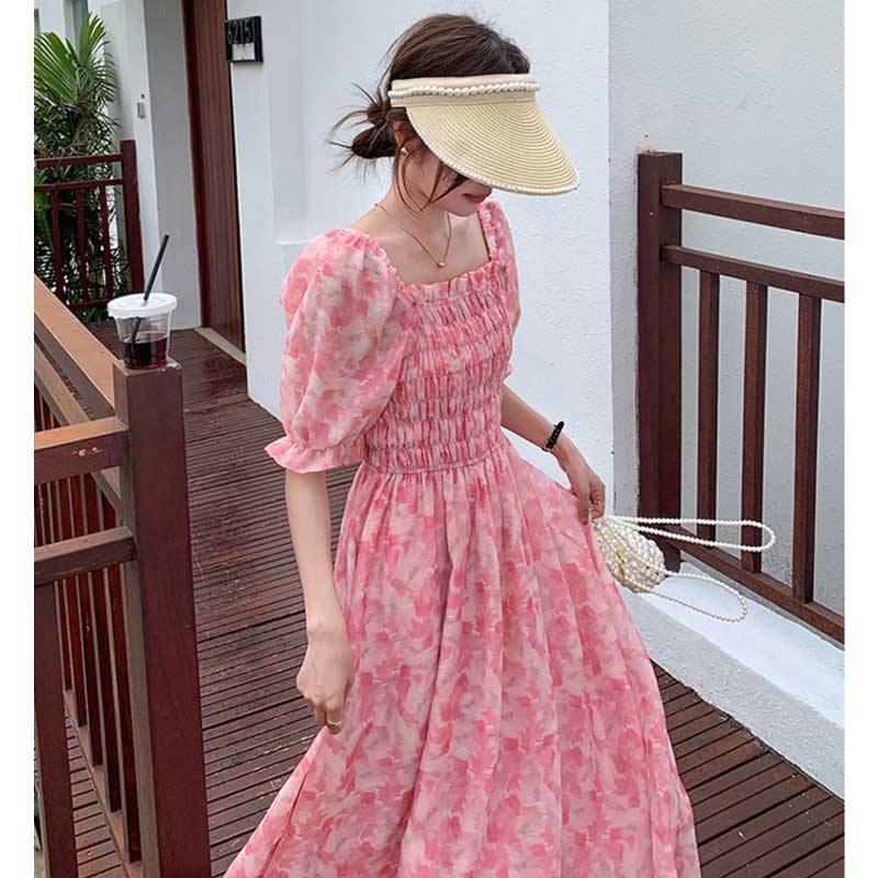 スクエアネックシャーリングワンピース（ピンク）春/夏 ピンクで甘く