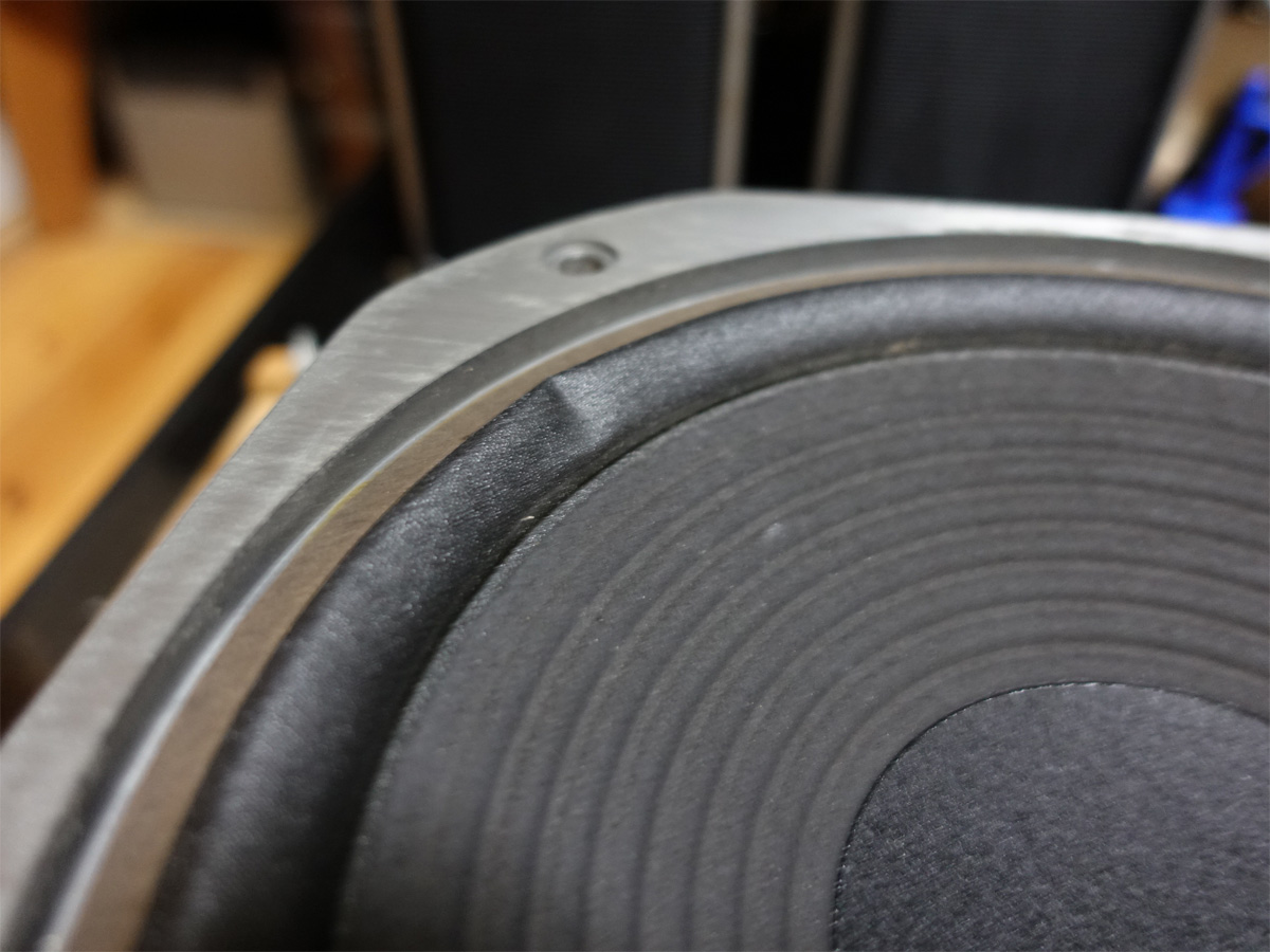 Victor ZERO-10F、こだわりのミドルサイズ3ウェイ | イイ音聞いてる？